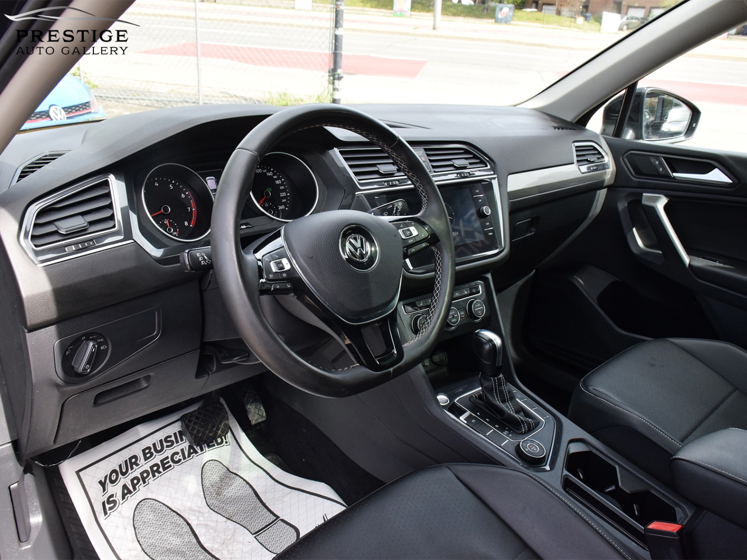 /prestigeautogallery/2021-Volkswagen-Tiguan-31175534542841077.jpg