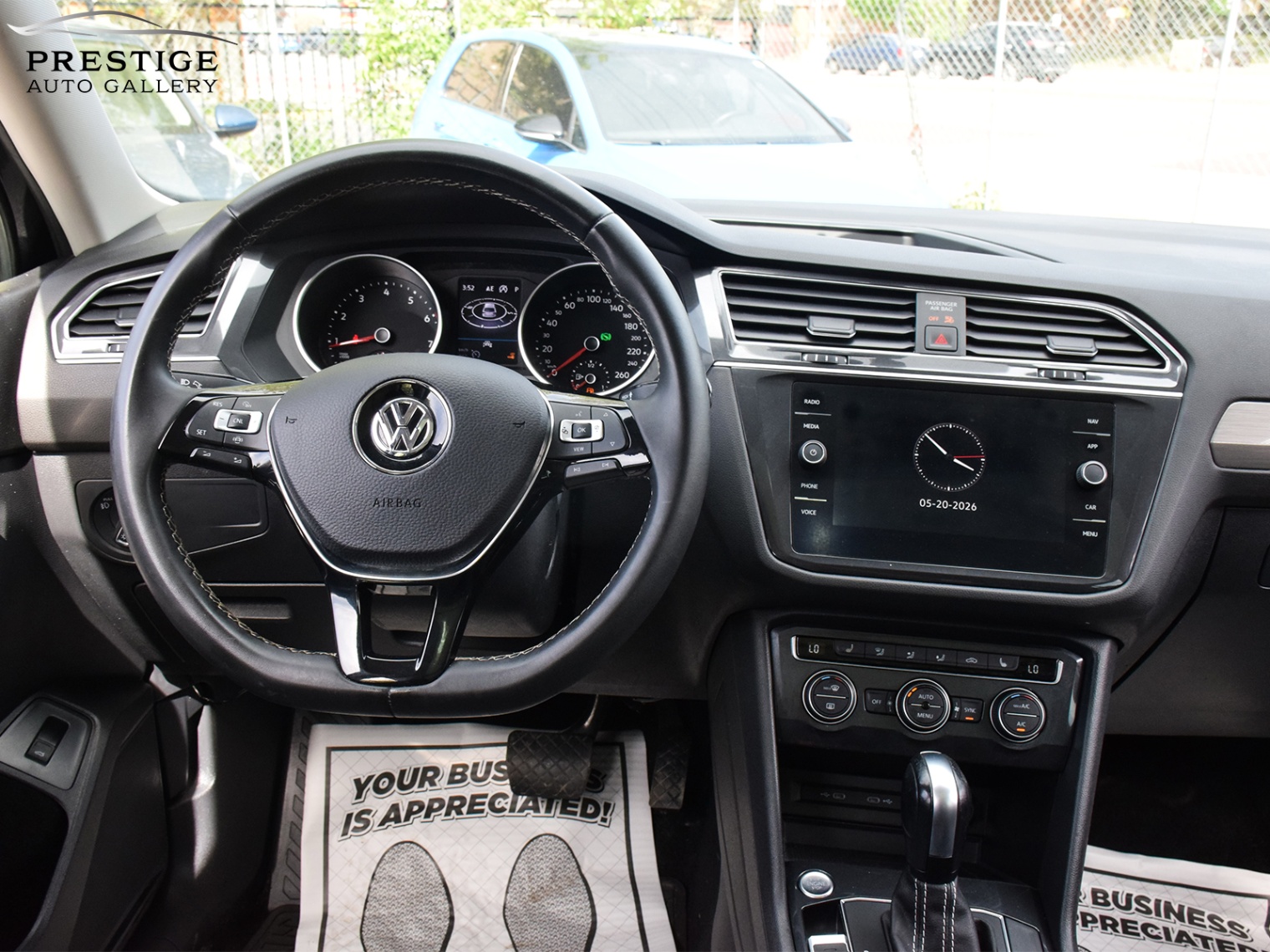 /prestigeautogallery/2021-Volkswagen-Tiguan-7167599779419713.jpg