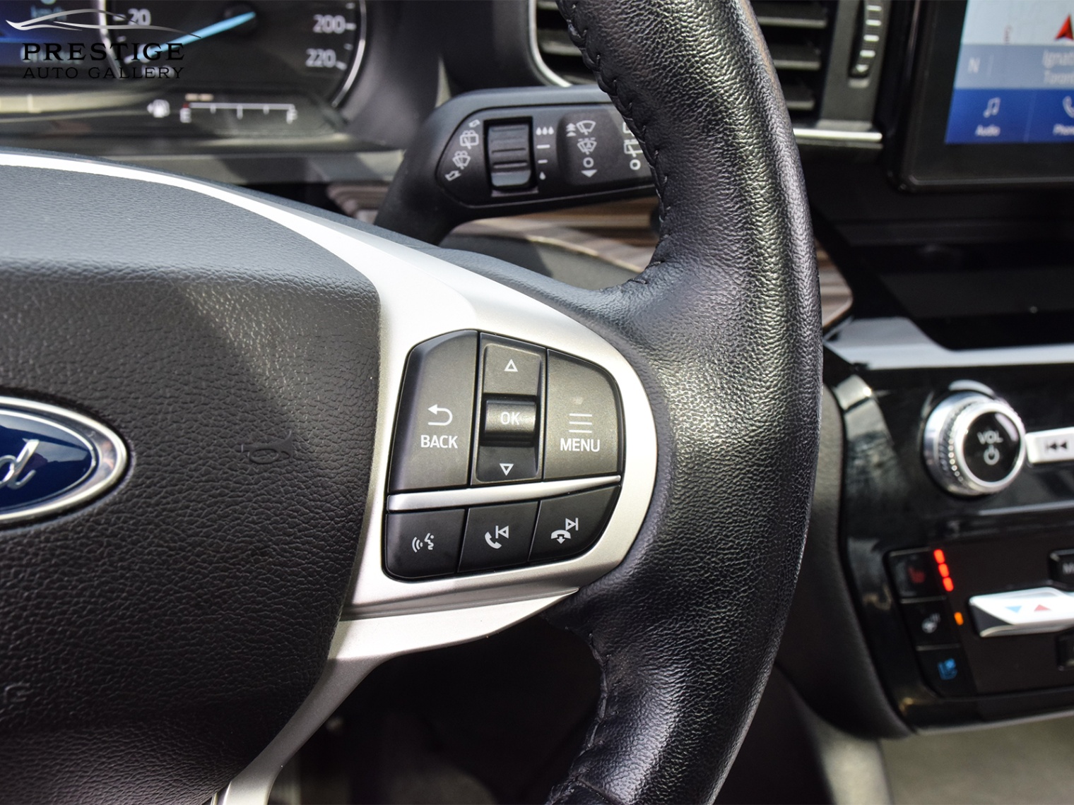 /prestigeautogallery/2022-Ford-Explorer-2060956856651932.jpg