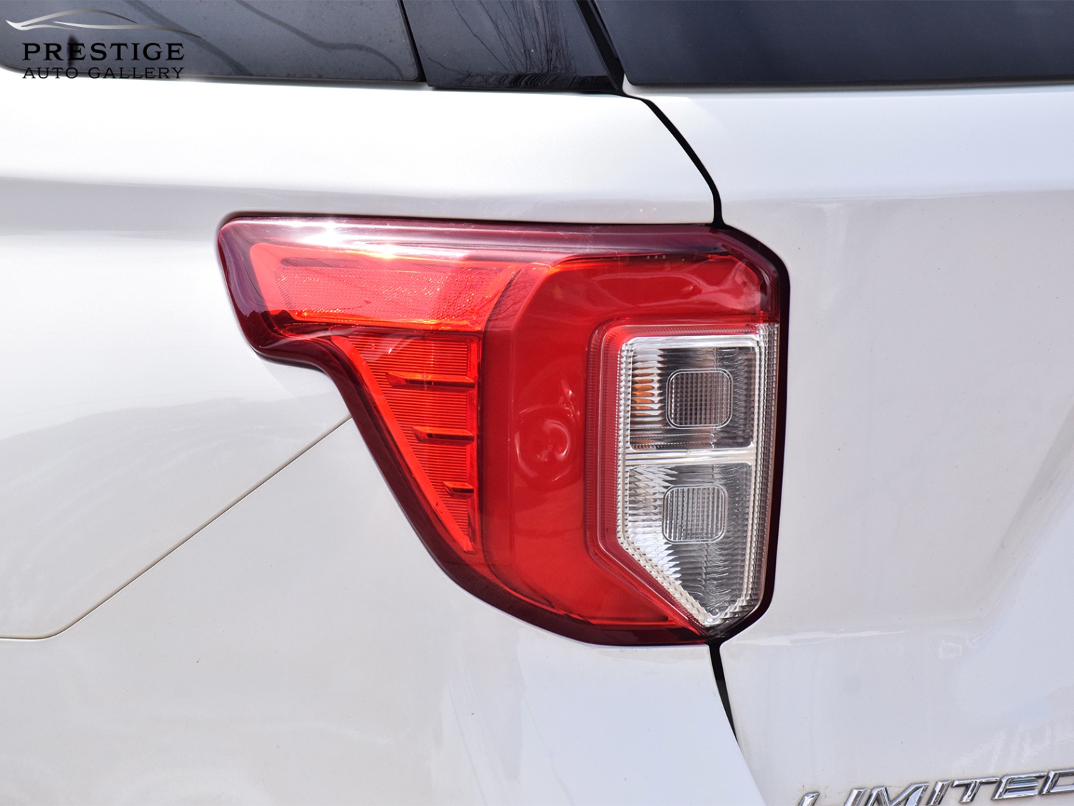 /prestigeautogallery/2022-Ford-Explorer-2964518217452494.jpg