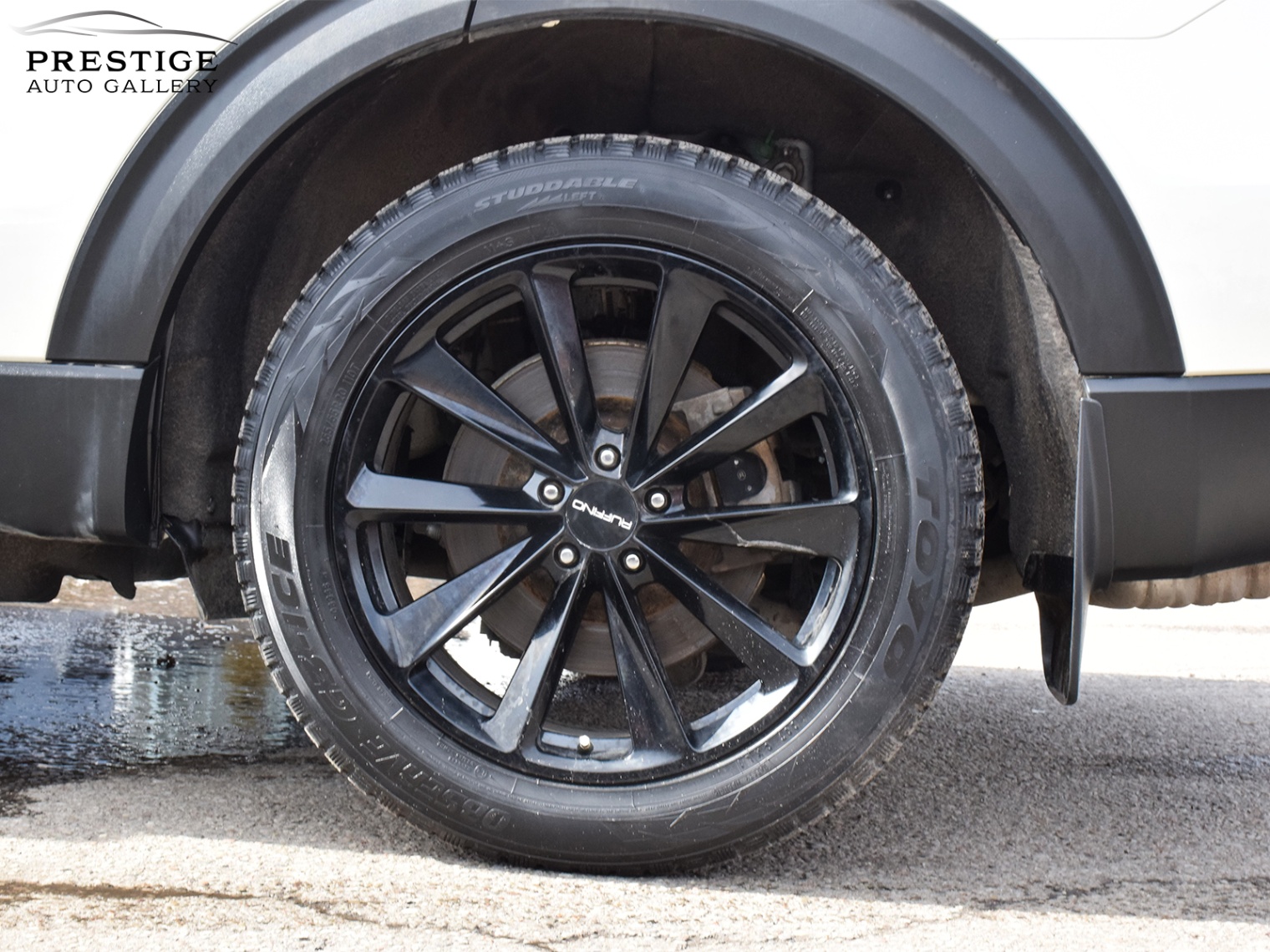 /prestigeautogallery/2022-Ford-Explorer-4184350694285861.jpg