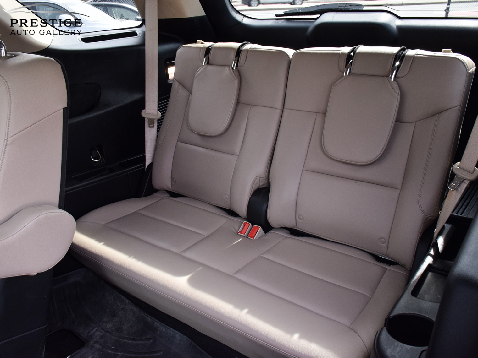 /prestigeautogallery/2022-Ford-Explorer-5468535531882159.jpg