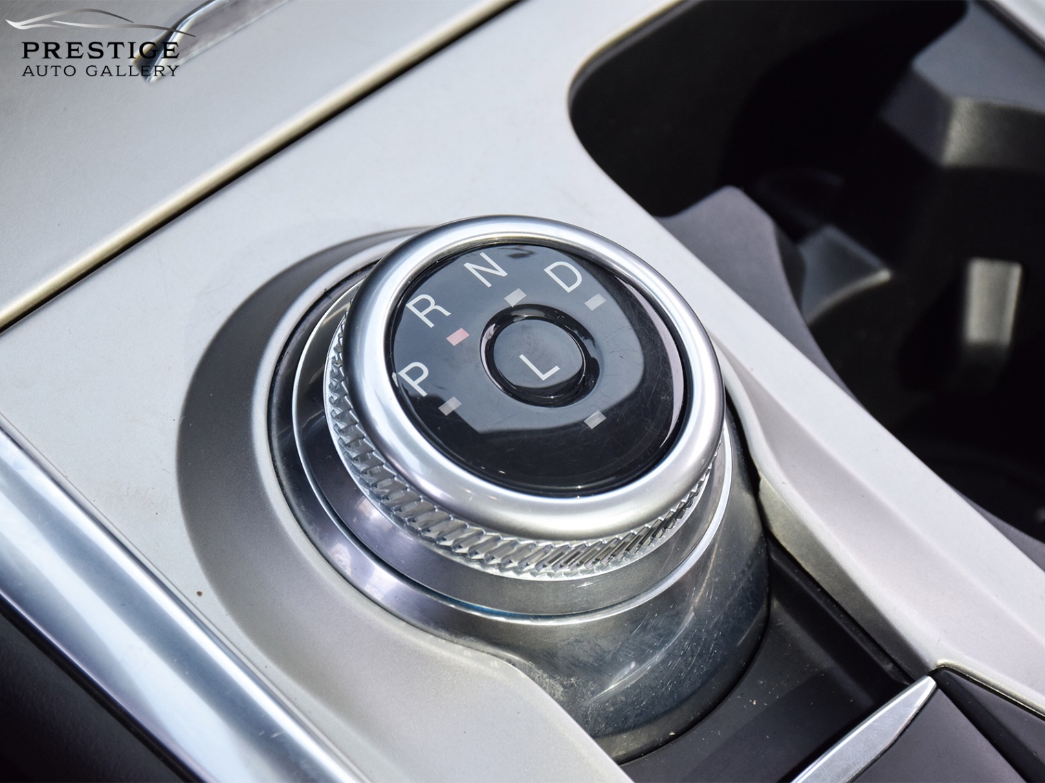 /prestigeautogallery/2022-Ford-Explorer-5718307959895821.jpg