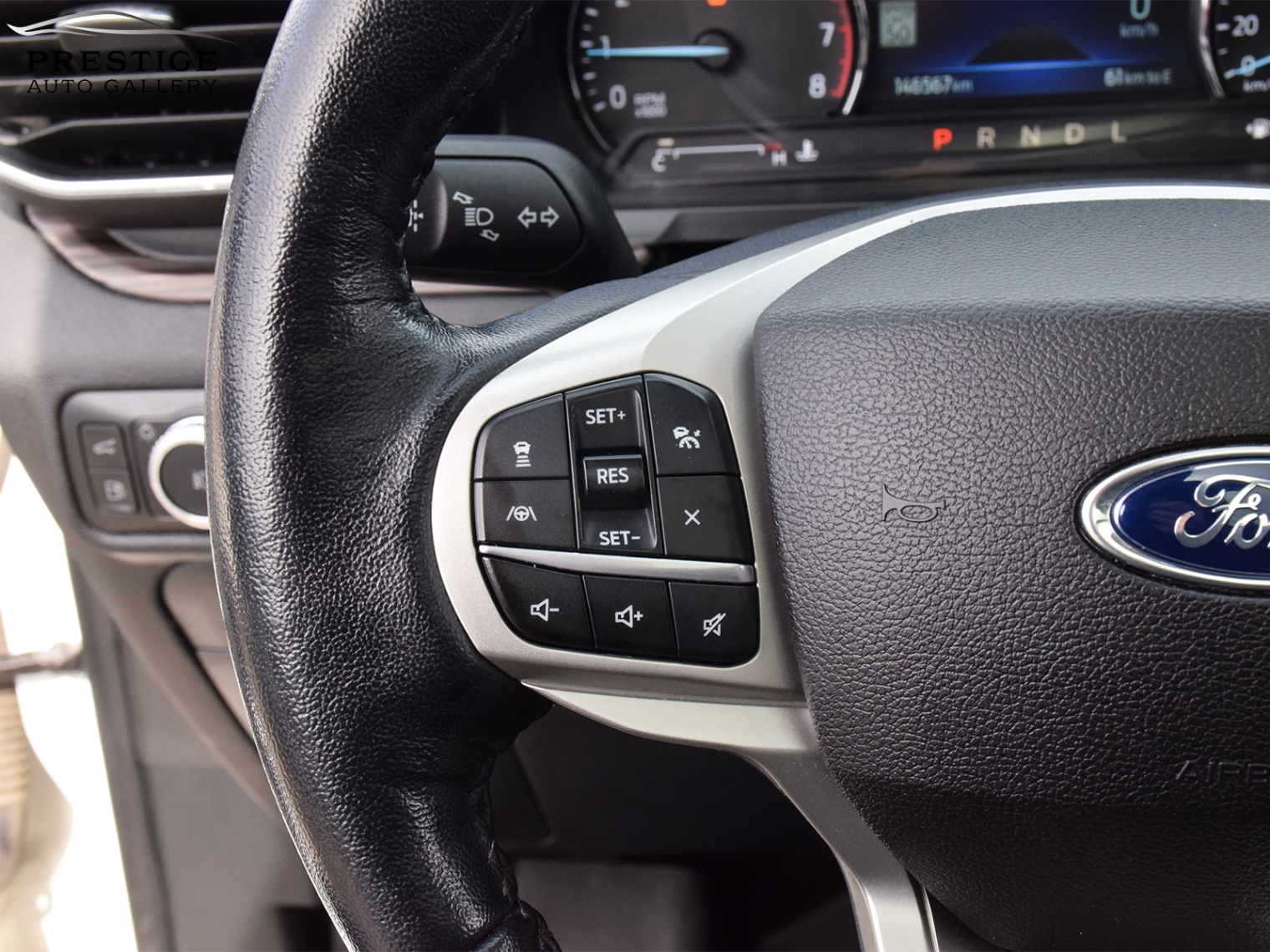 /prestigeautogallery/2022-Ford-Explorer-8365210557278497.jpg