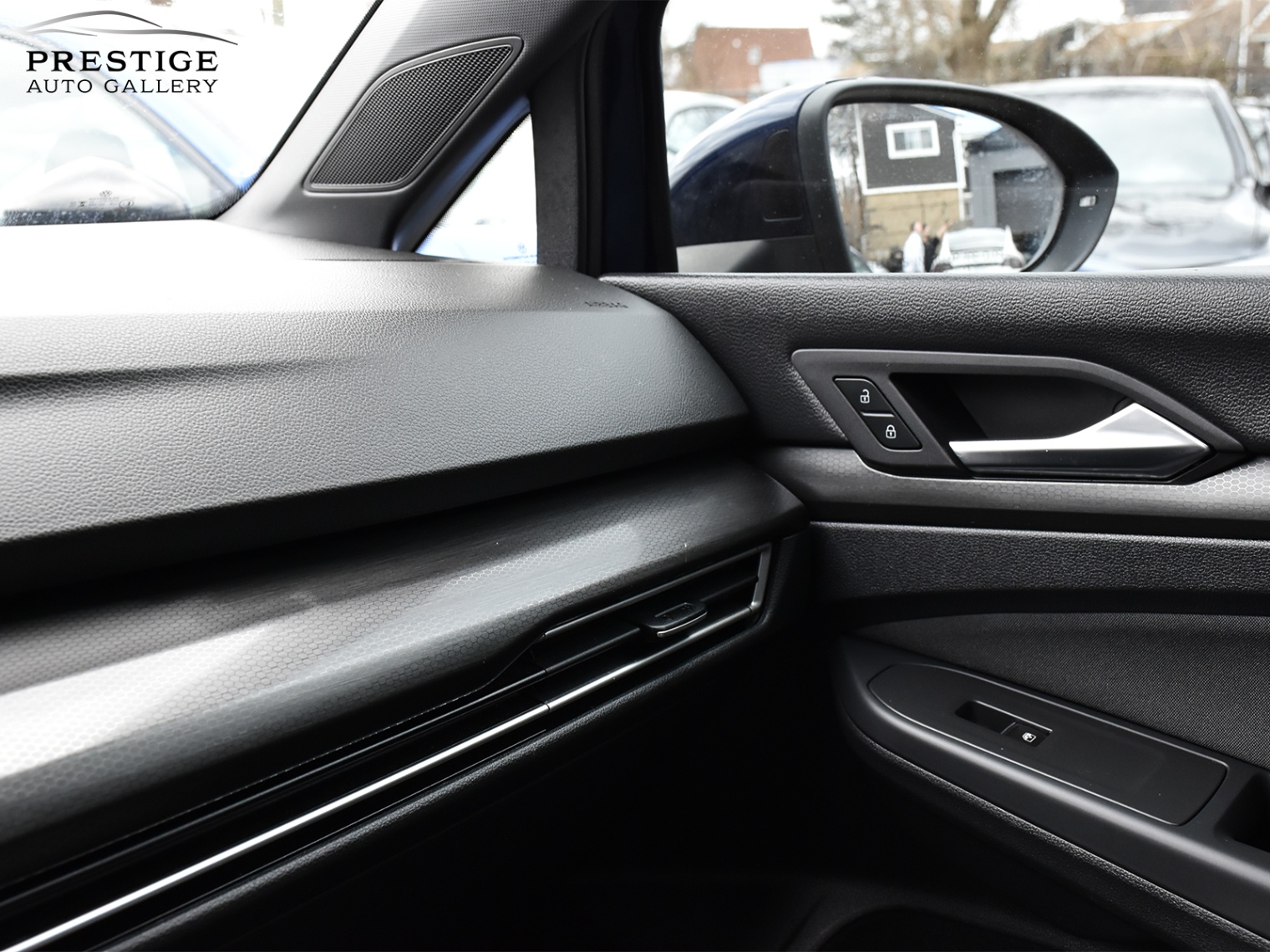 /prestigeautogallery/2022-Volkswagen-GolfGTI-12650046651023028.jpg