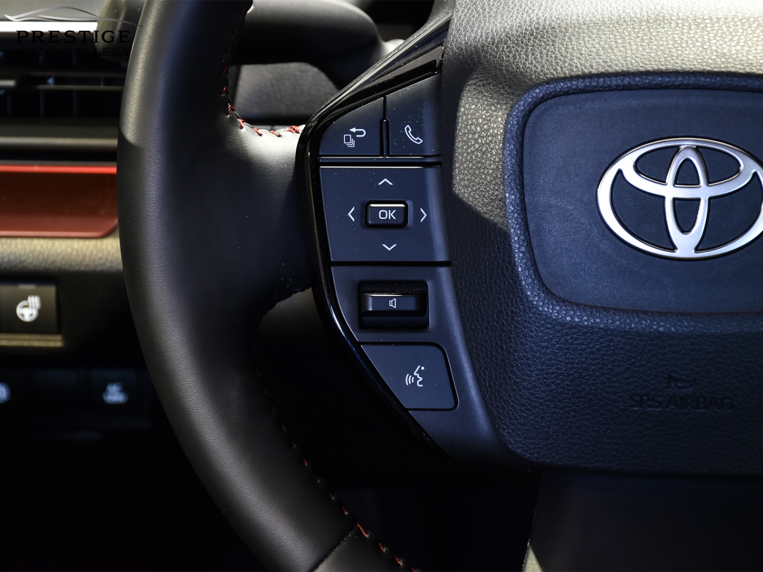 /prestigeautogallery/2024-Toyota-PriusPrime-7597818323285712.jpg
