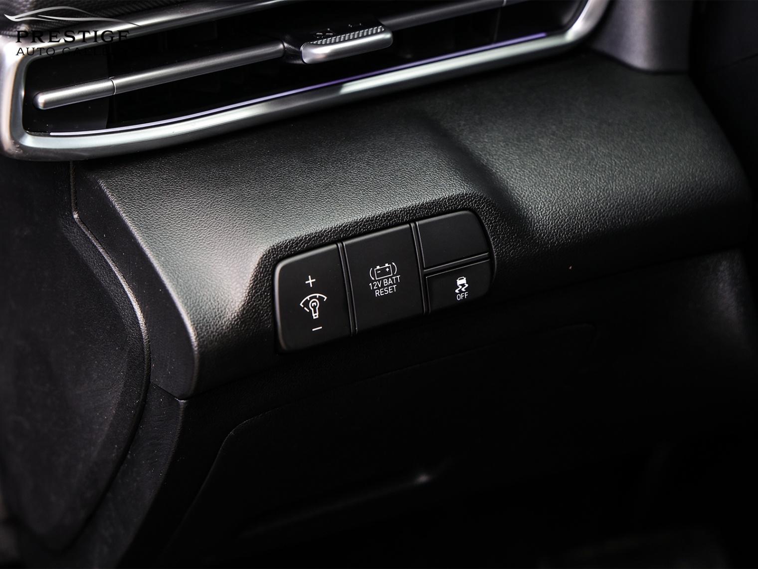 /prestigeautogallery/2025-Hyundai-Elantra-6687336653051466.jpg