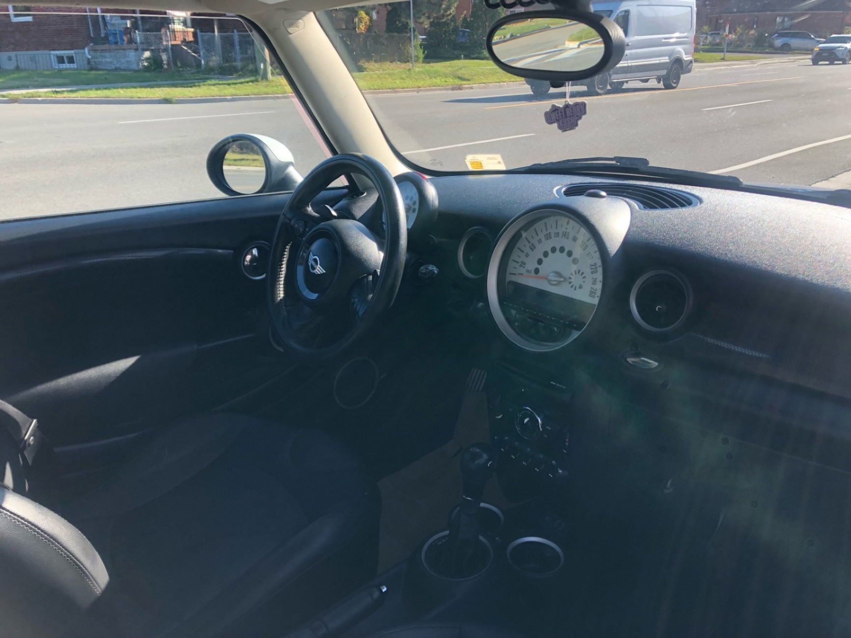 /qualityautocenter/2006-MINI-CooperHardtop-00038710984969791973.jpg