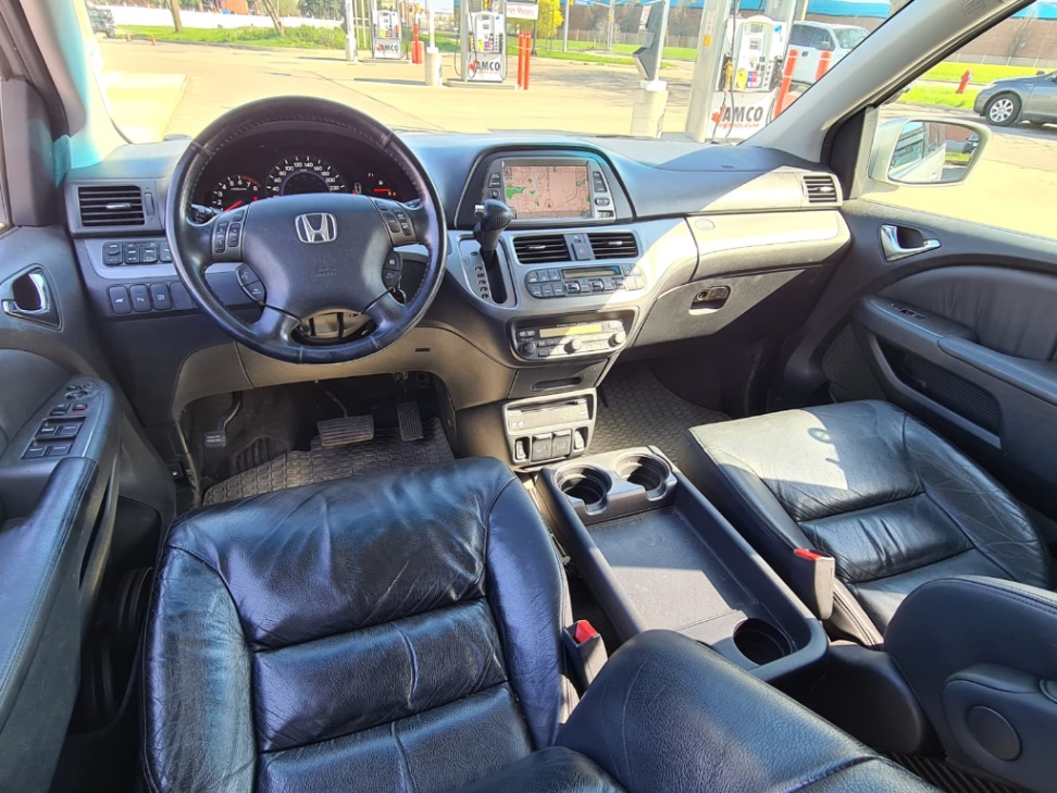 /rahmanmotors/2005-Honda-Odyssey-12362437488352973.jpg
