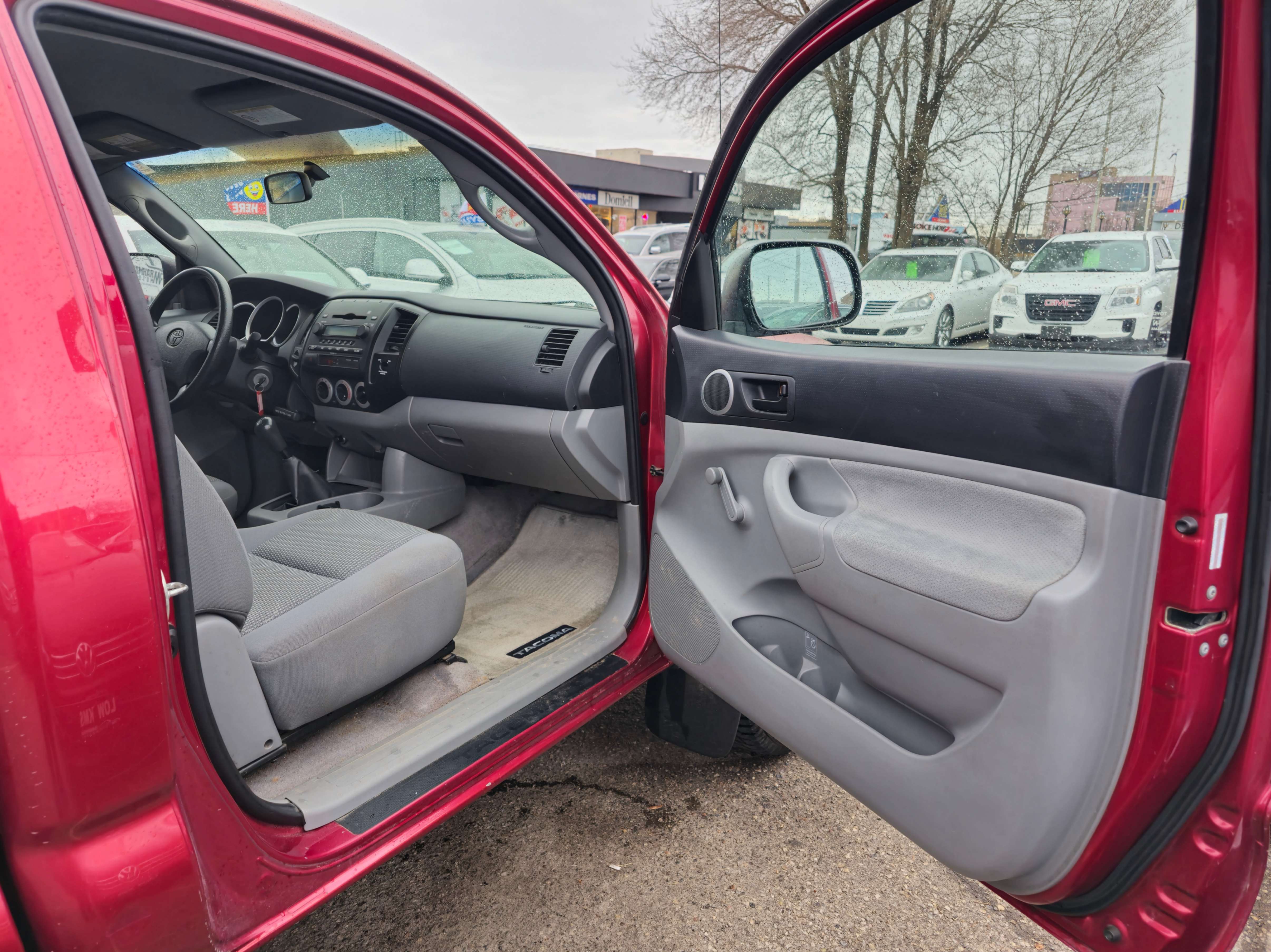 /rahmanmotors/2005-Toyota-Tacoma-04095295480388783.jpg
