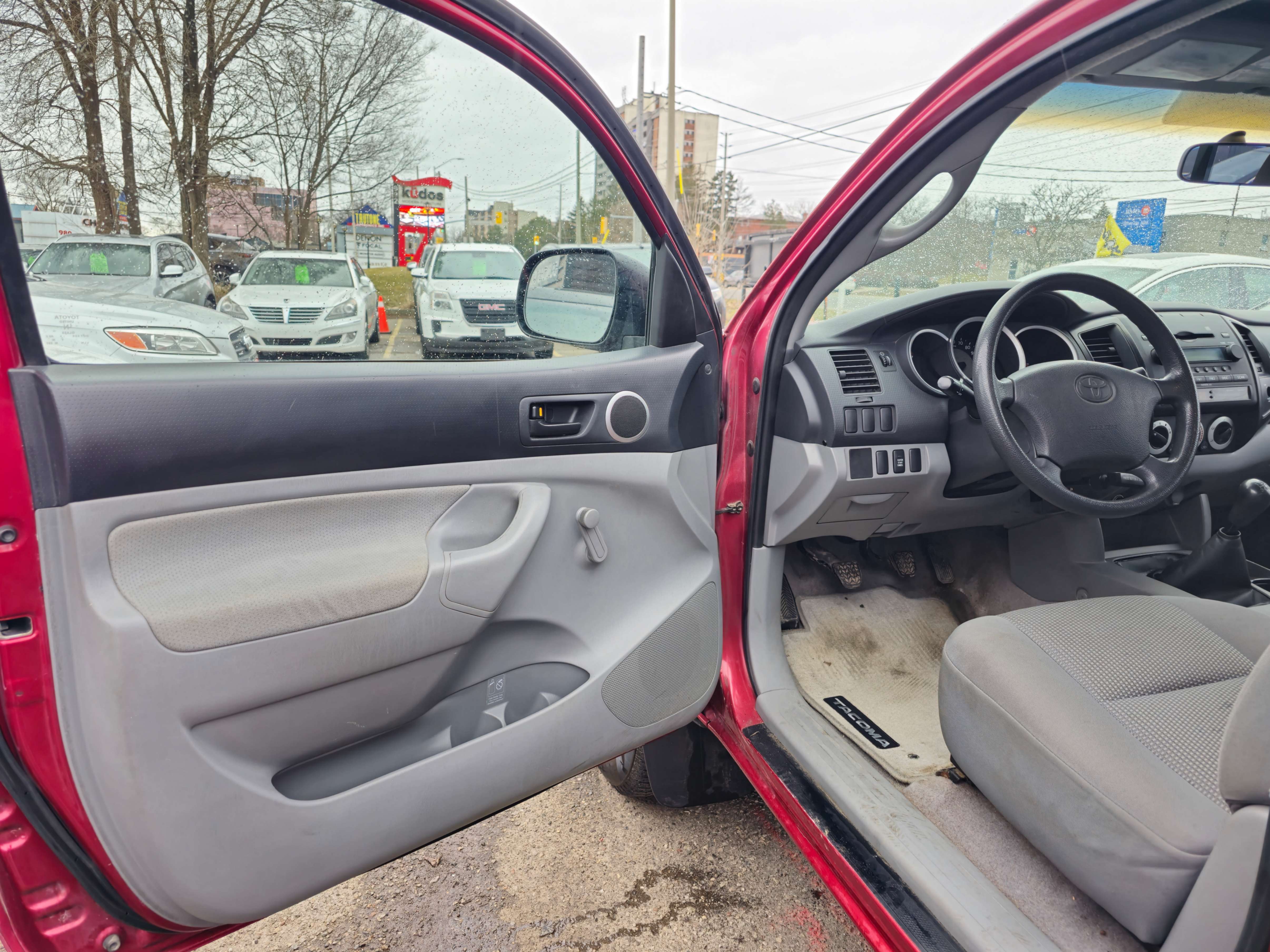 /rahmanmotors/2005-Toyota-Tacoma-7305286563912277.jpg