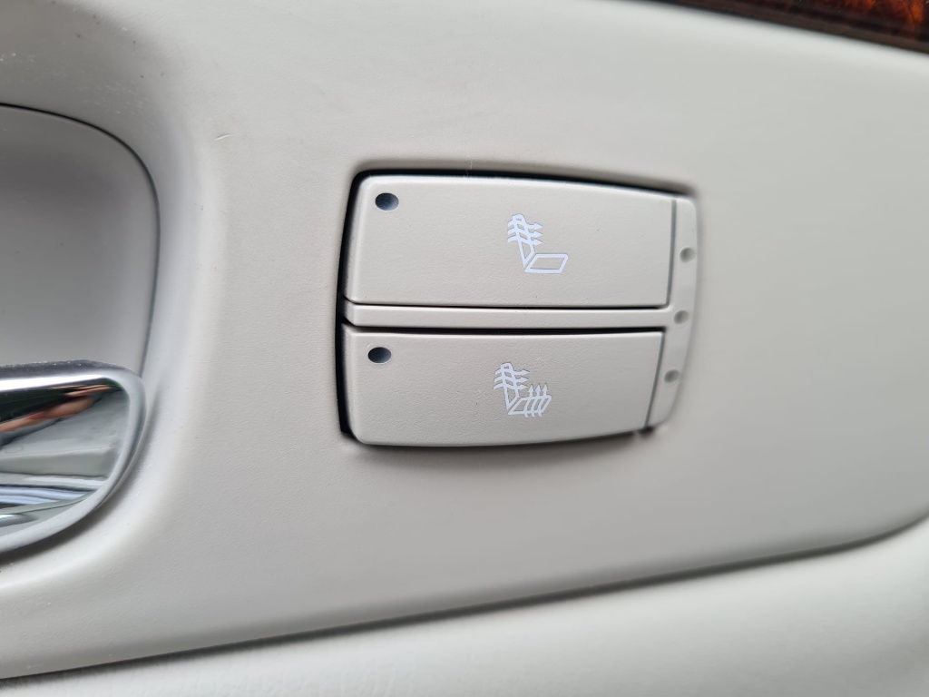 /rahmanmotors/2006-Cadillac-DTS-11088019973710783.jpg
