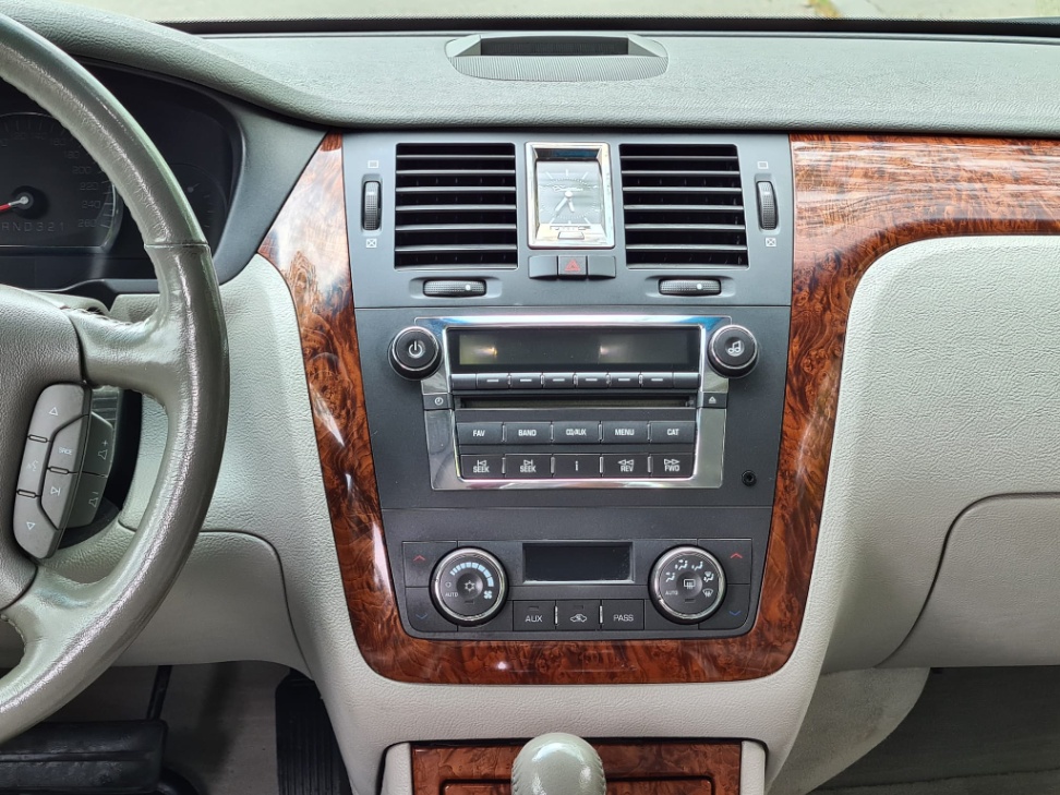 /rahmanmotors/2006-Cadillac-DTS-1683313223949734.jpg
