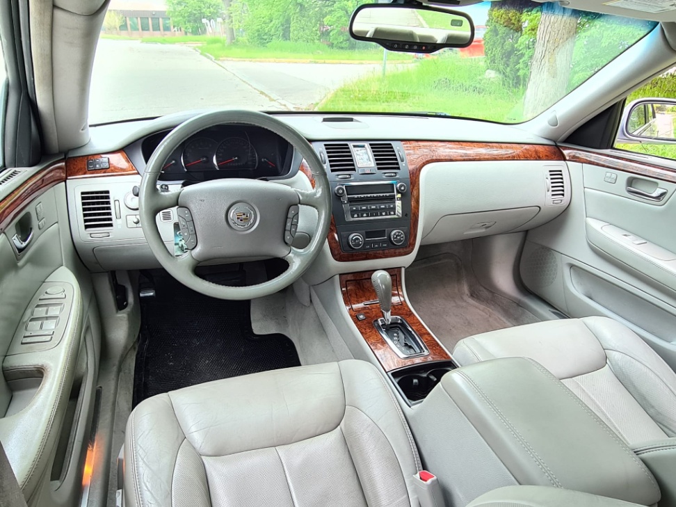 /rahmanmotors/2006-Cadillac-DTS-6408419216393488.jpg