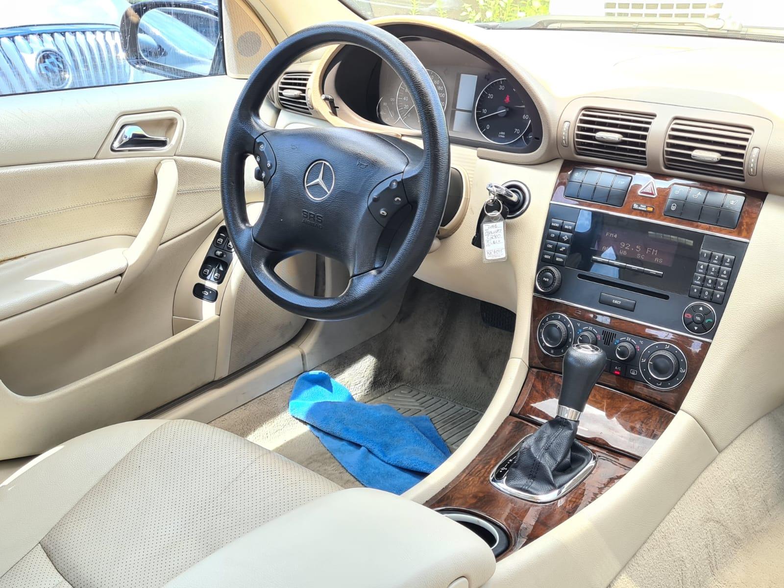 /rahmanmotors/2006-Mercedes-Benz-C-Class-359118387061202.jpg