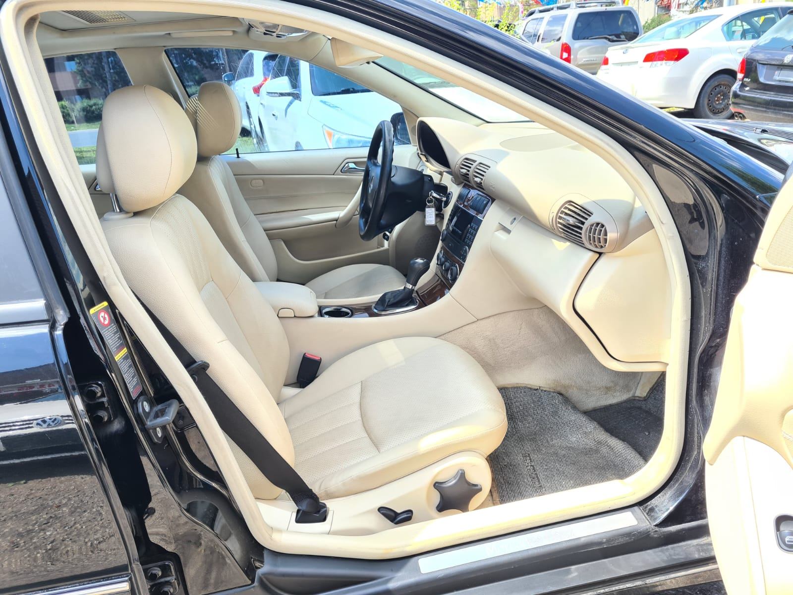 /rahmanmotors/2006-Mercedes-Benz-C-Class-5353211292866316.jpg