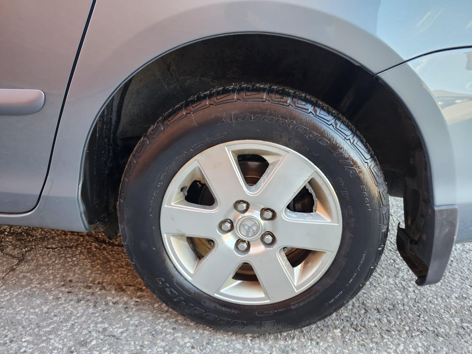 /rahmanmotors/2006-Toyota-Sienna-7752095075222822.jpg