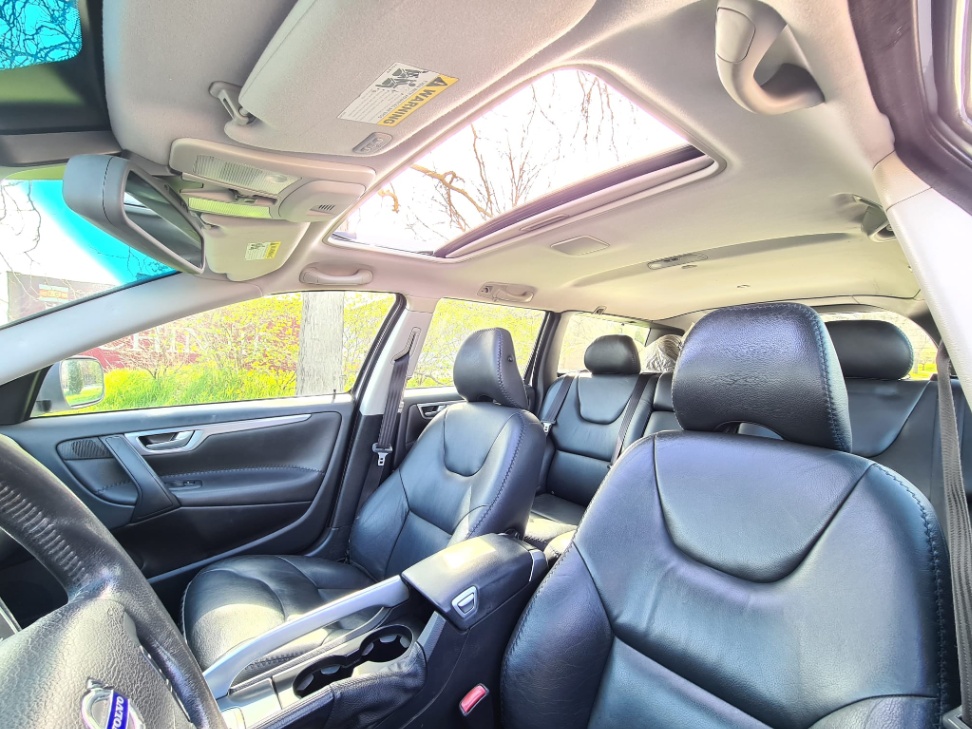 /rahmanmotors/2006-Volvo-XC70-45375429477580753.jpg