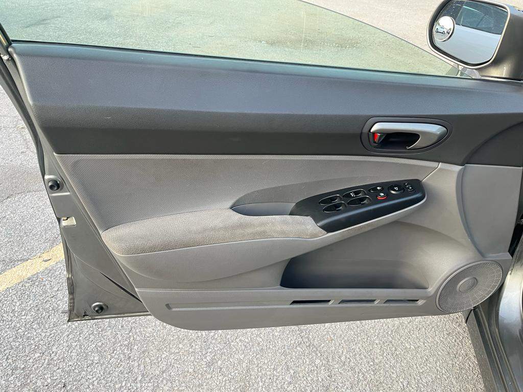 /rahmanmotors/2007-Honda-CivicSedan-21286449511761218.jpg