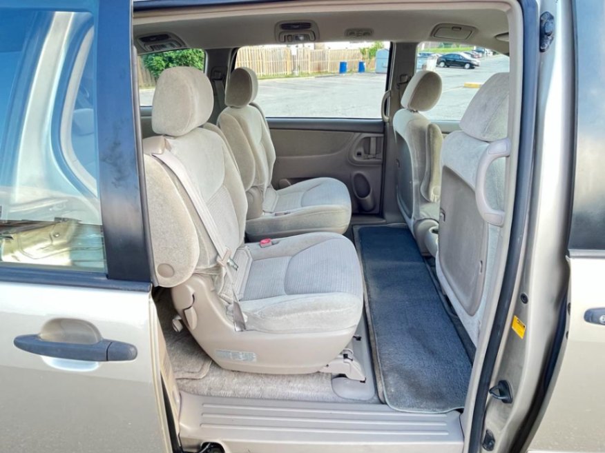 /rahmanmotors/2007-Toyota-Sienna-8727428908960808.jpg