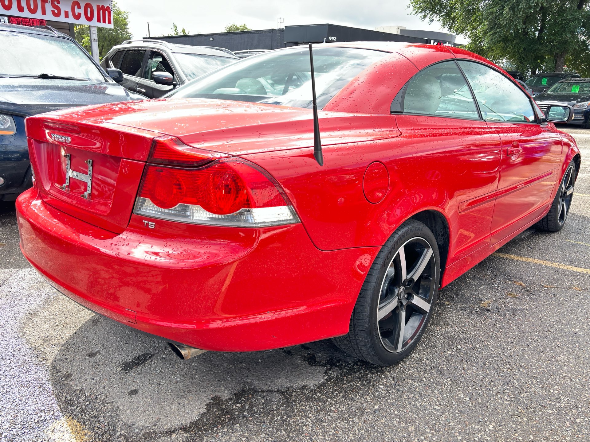 /rahmanmotors/2007-Volvo-C70-0647103052446123.jpg