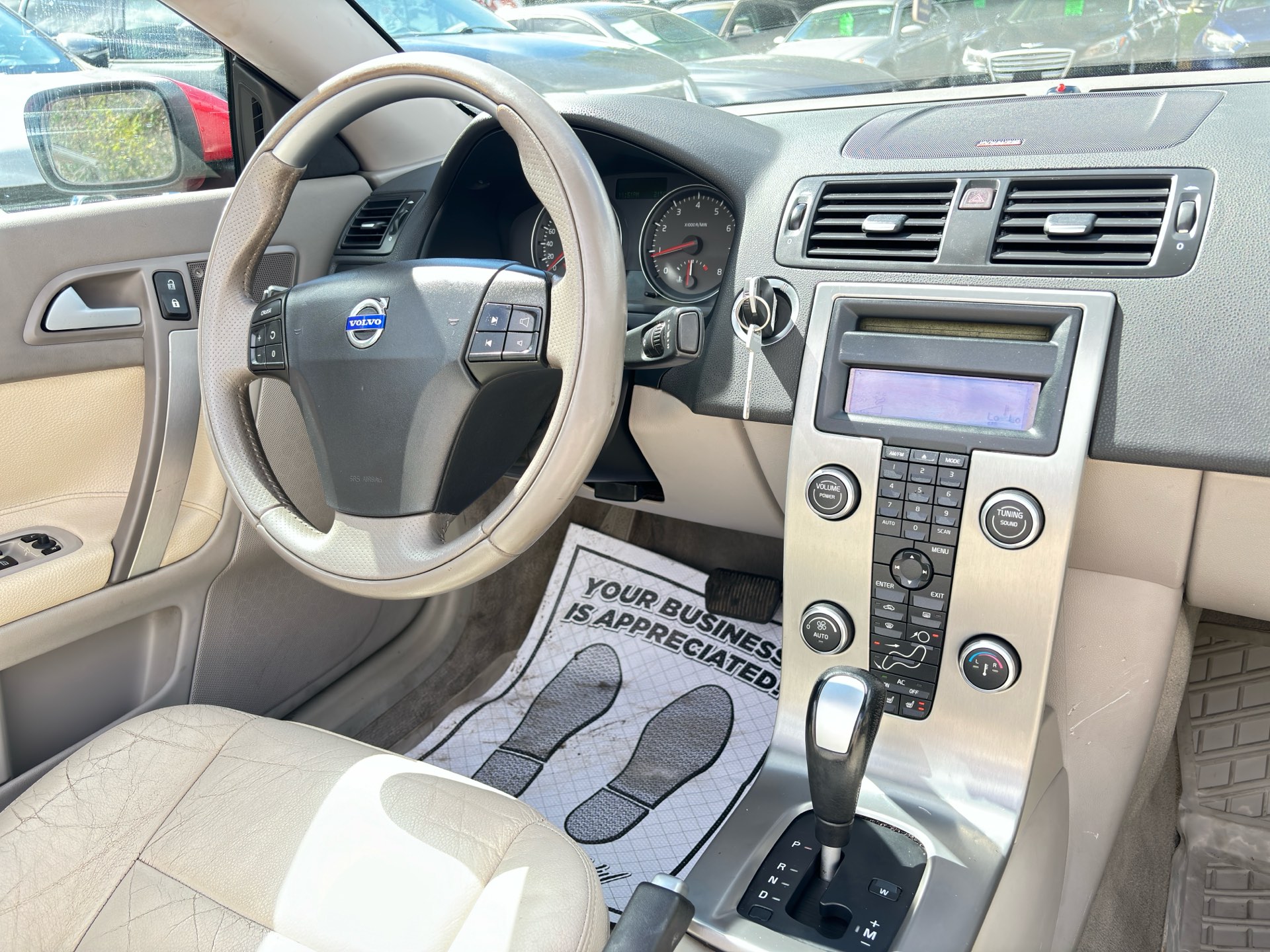 /rahmanmotors/2007-Volvo-C70-2561673276277512.jpg