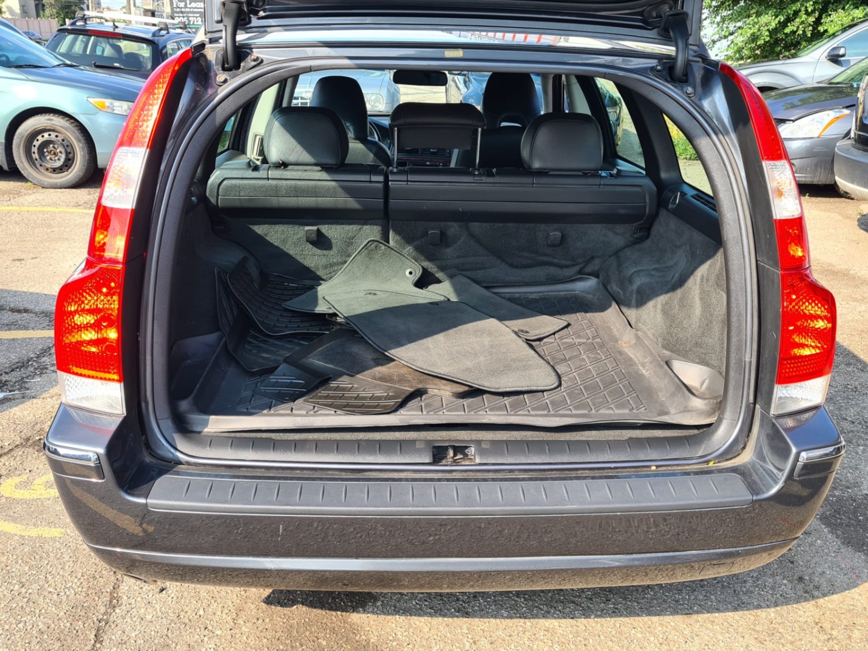 /rahmanmotors/2007-Volvo-V70-7269205415077962.jpg