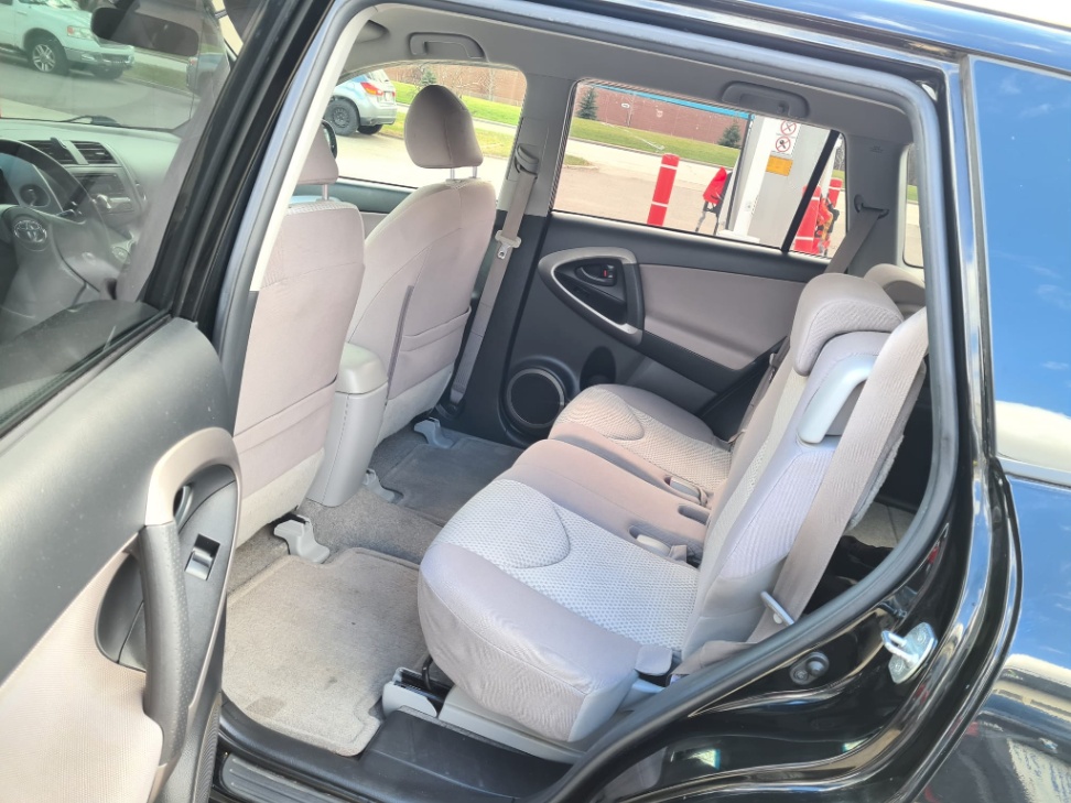 /rahmanmotors/2008-Toyota-RAV4-004860045997762796.jpg