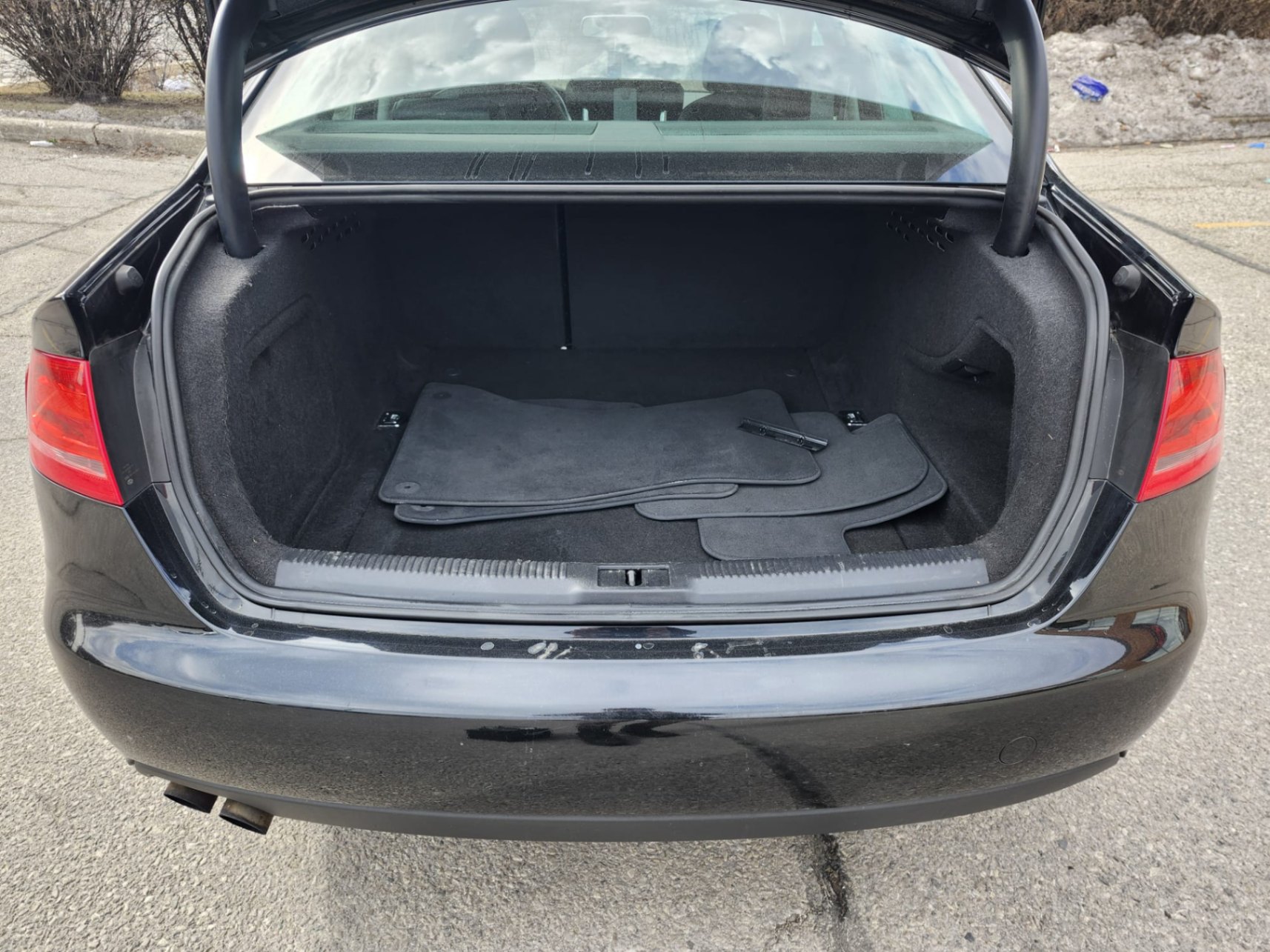 /rahmanmotors/2009-Audi-A4-20156689446417775.jpg