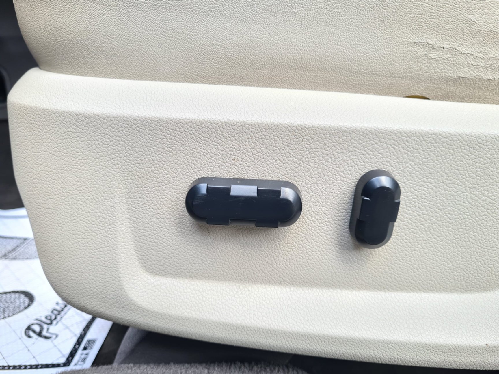 /rahmanmotors/2009-Ford-Taurus-04094984937299917.jpg