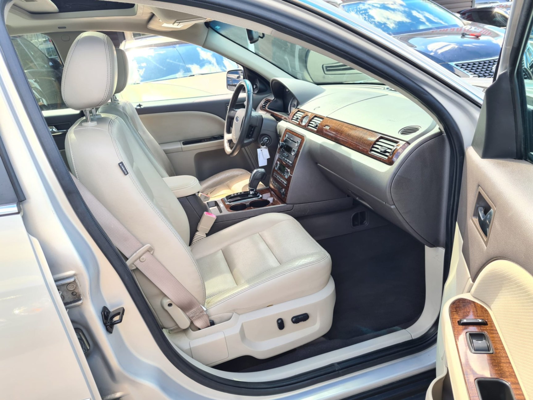 /rahmanmotors/2009-Ford-Taurus-4812519284765666.jpg