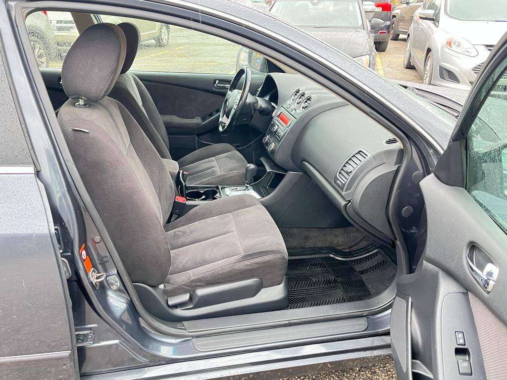 /rahmanmotors/2009-Nissan-Altima-9116405932110319.jpg