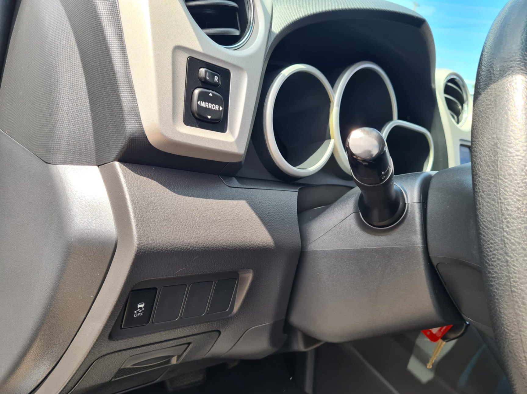 /rahmanmotors/2009-Pontiac-Vibe-19166425585924518.jpg