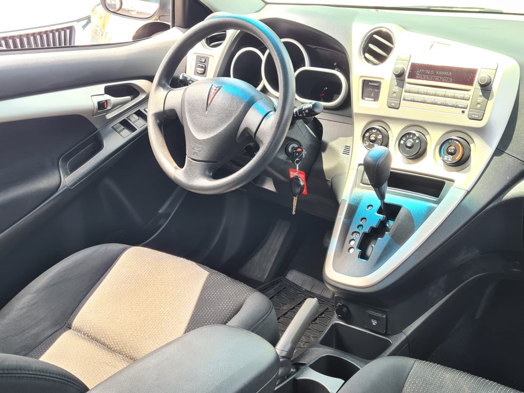 /rahmanmotors/2009-Pontiac-Vibe-3680829782519628.jpg
