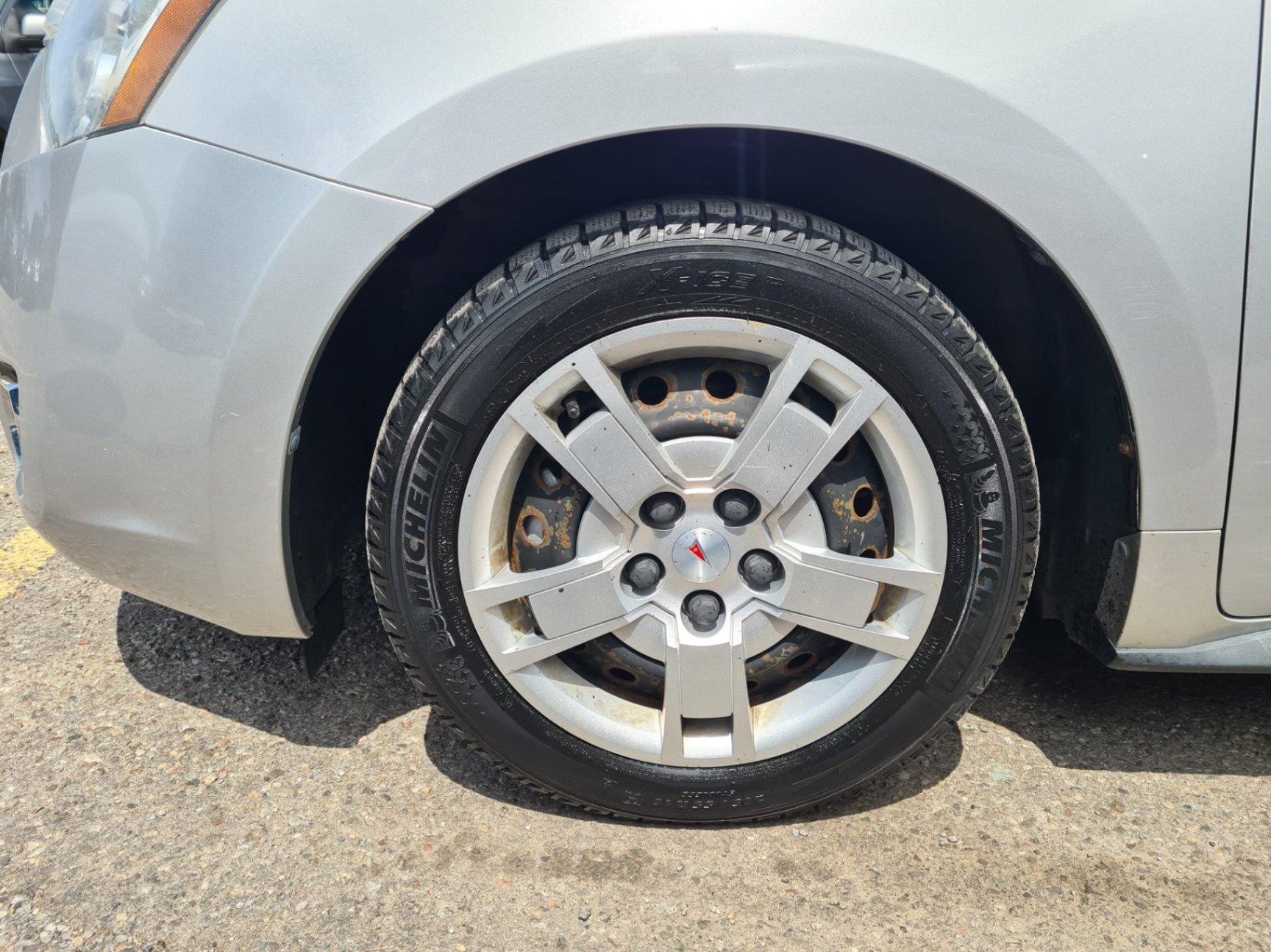 /rahmanmotors/2009-Pontiac-Vibe-9219049107411972.jpg