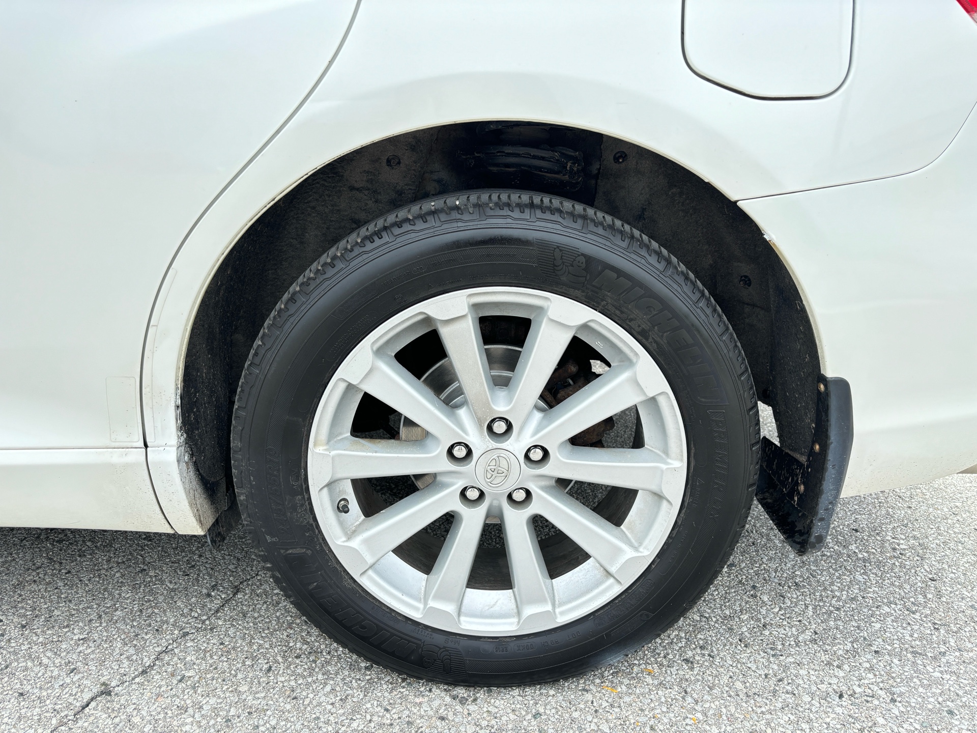 /rahmanmotors/2009-Toyota-Venza-8398729013601305.jpg