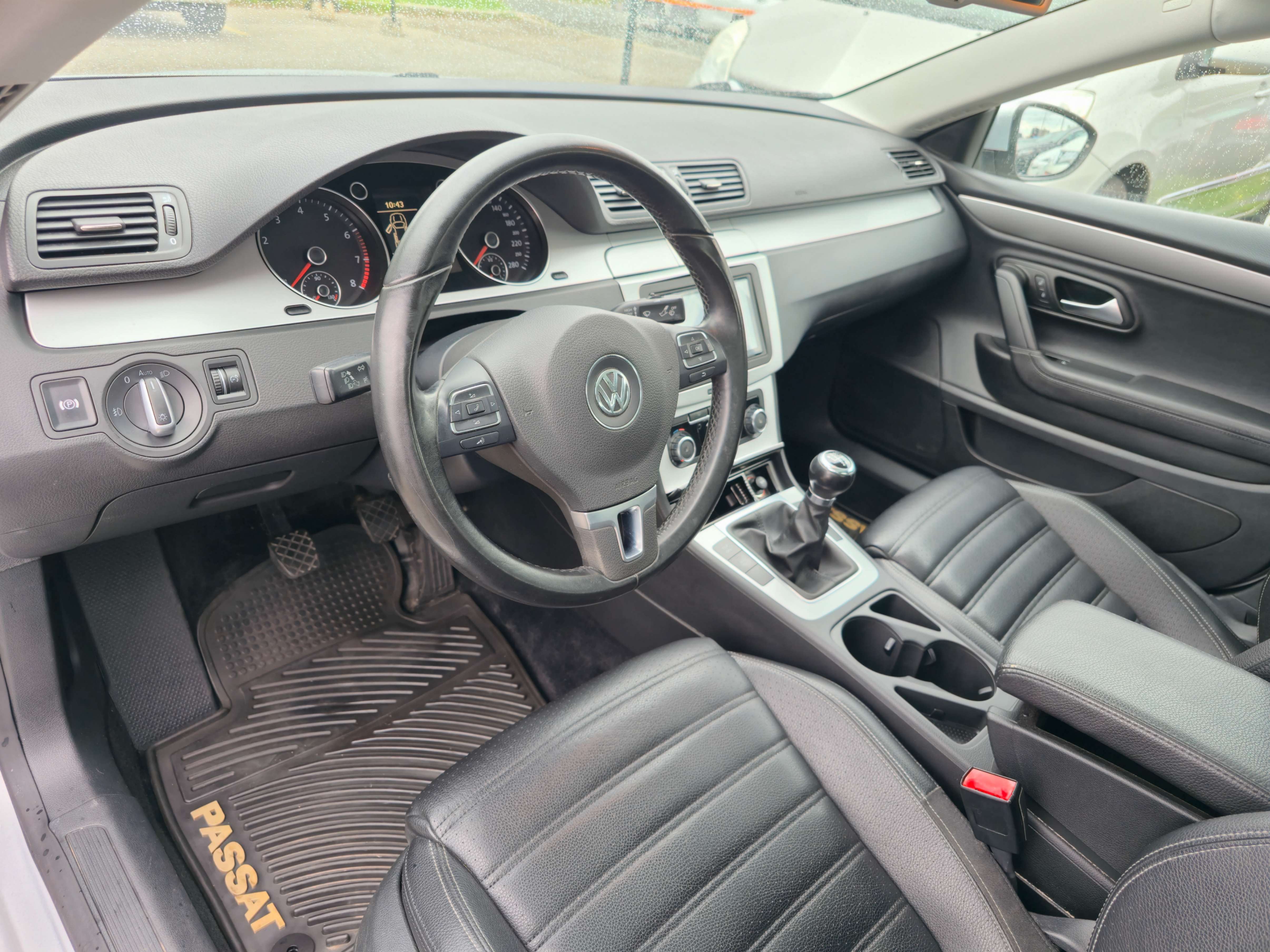 /rahmanmotors/2009-Volkswagen-PassatCC-7462435459347214.jpg