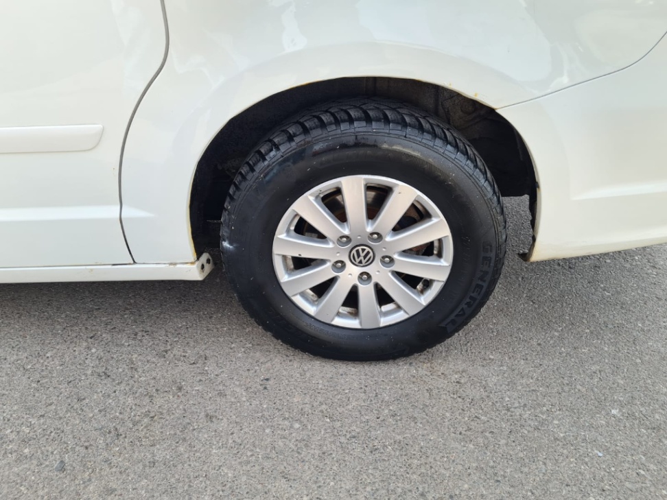 /rahmanmotors/2009-Volkswagen-Routan-4459030831414179.jpg