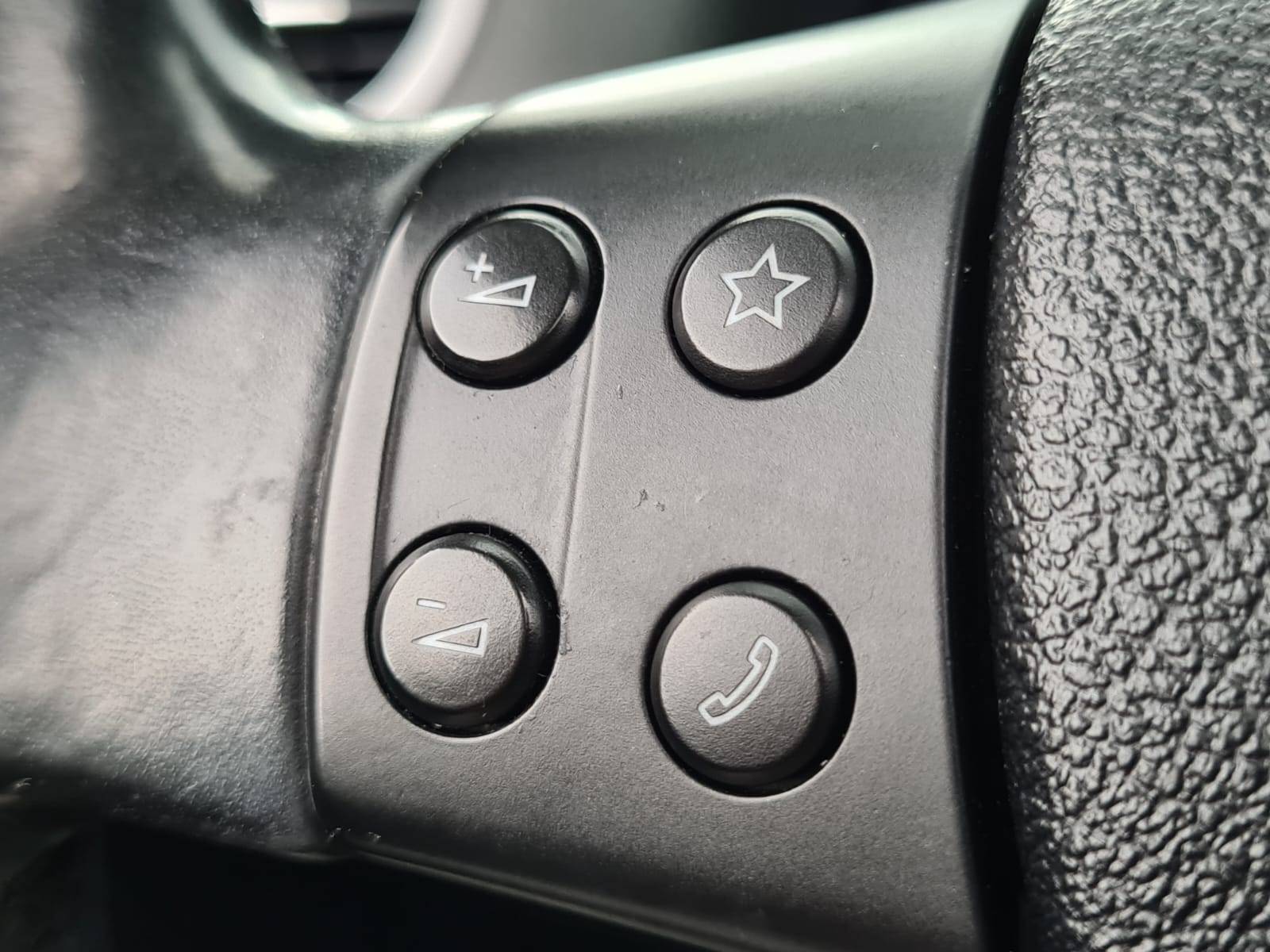 /rahmanmotors/2009-Volkswagen-Tiguan-714359868958532.jpg