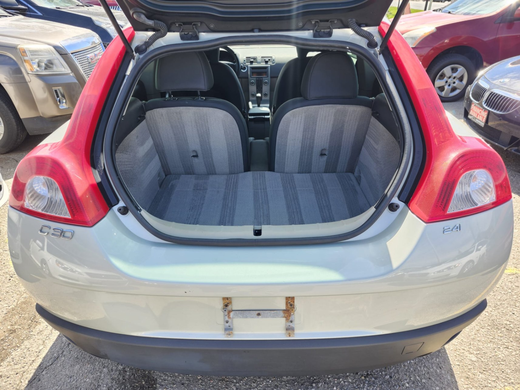 /rahmanmotors/2009-Volvo-C30-5953615757561923.jpg