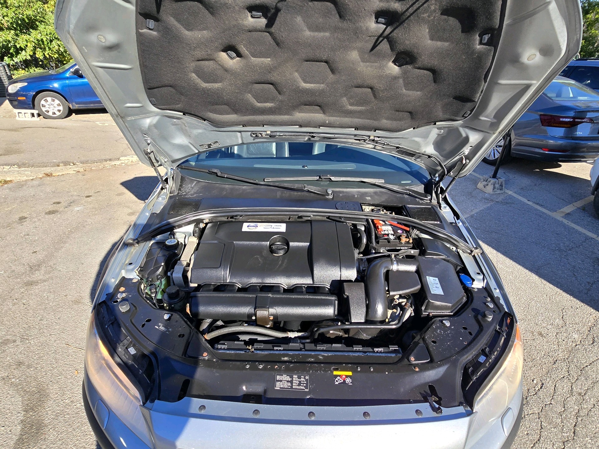 /rahmanmotors/2009-Volvo-XC70-4195875128702917.jpg