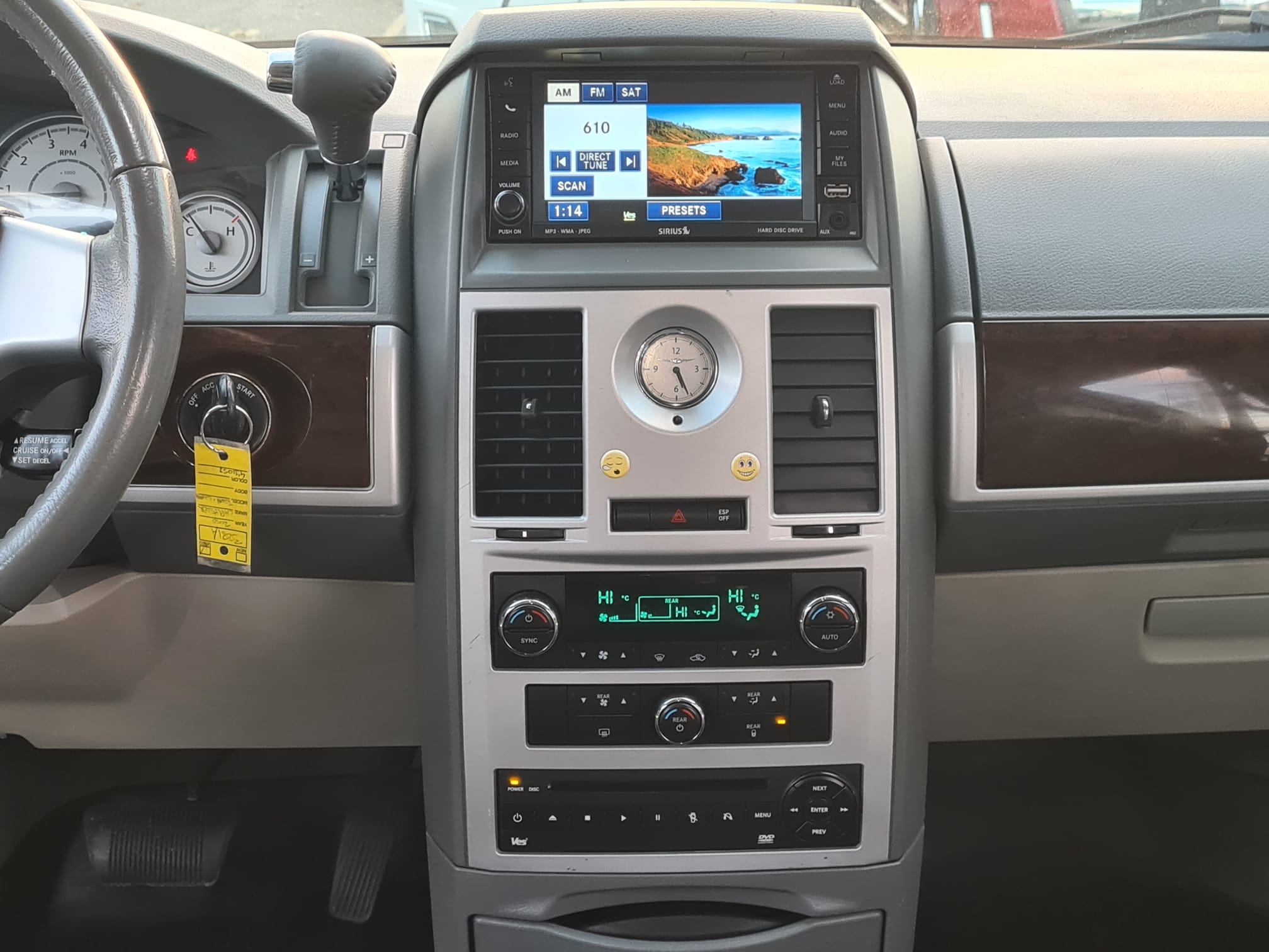 /rahmanmotors/2010-Chrysler-Town&-9281554631208209.jpg