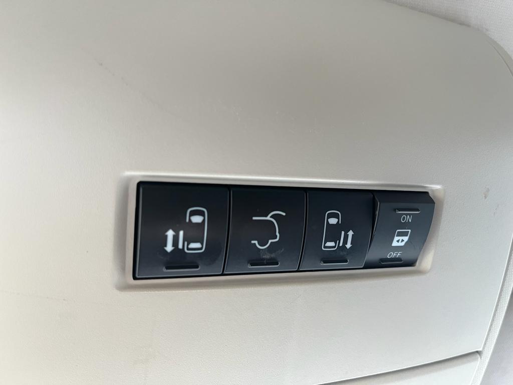 /rahmanmotors/2010-Dodge-GrandCaravan-49140260632350063.jpg