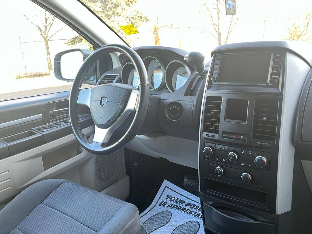 /rahmanmotors/2010-Dodge-GrandCaravan-5190880390020822.jpg