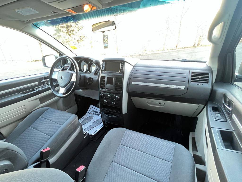 /rahmanmotors/2010-Dodge-GrandCaravan-7335130008845105.jpg
