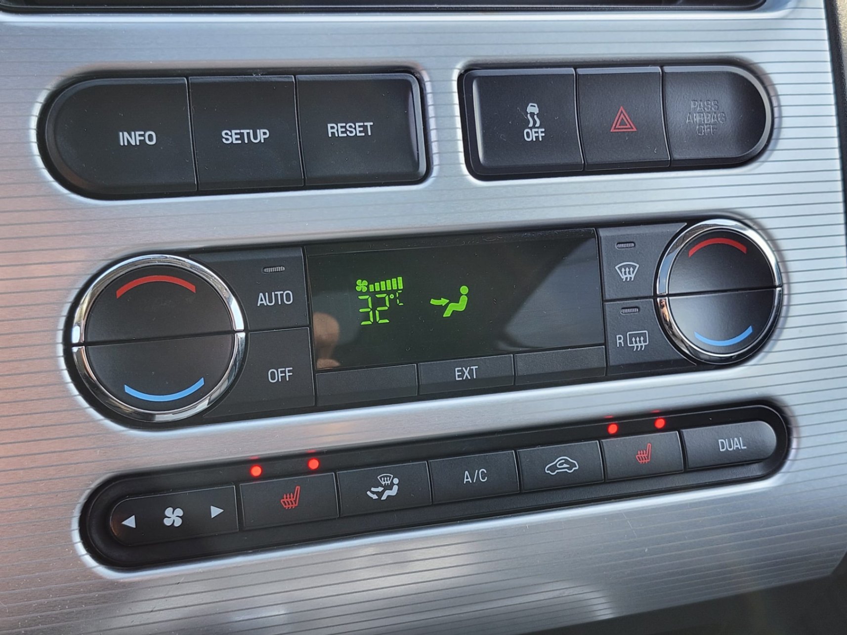 /rahmanmotors/2010-Ford-Edge-06900547493138709.jpg