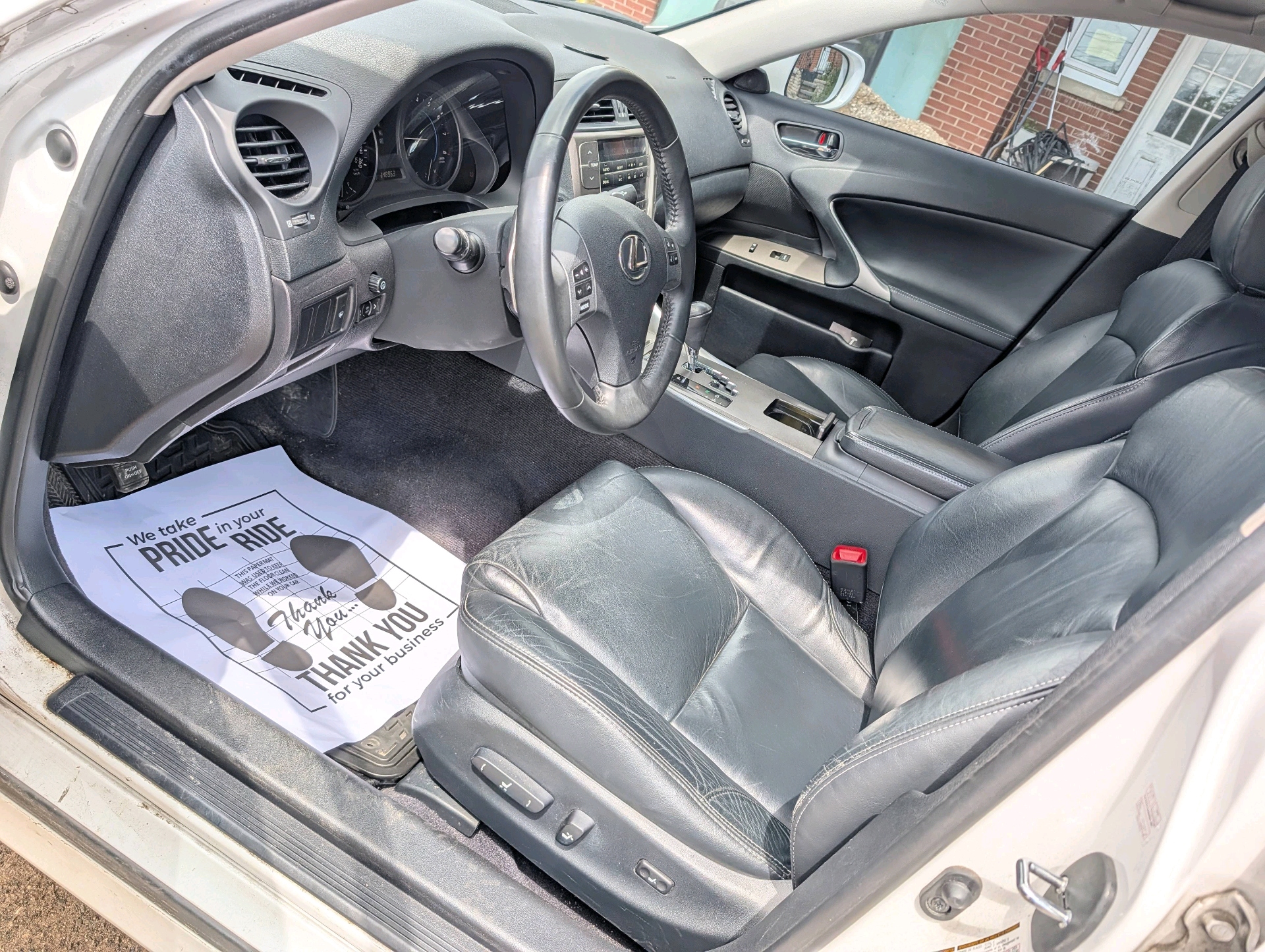 /rahmanmotors/2010-Lexus-IS-021851247718680744.jpg