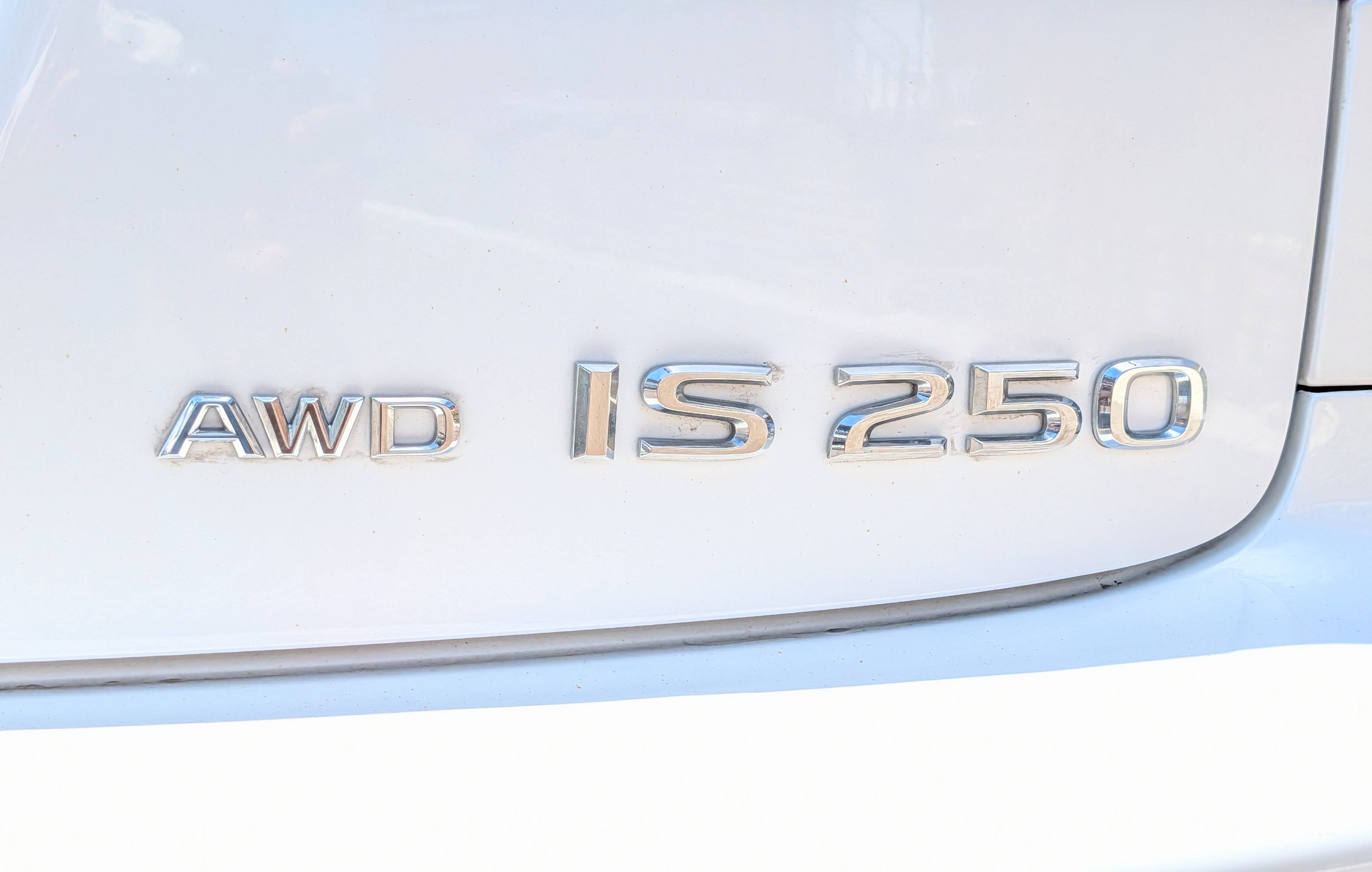 /rahmanmotors/2010-Lexus-IS-5671079223952378.jpg