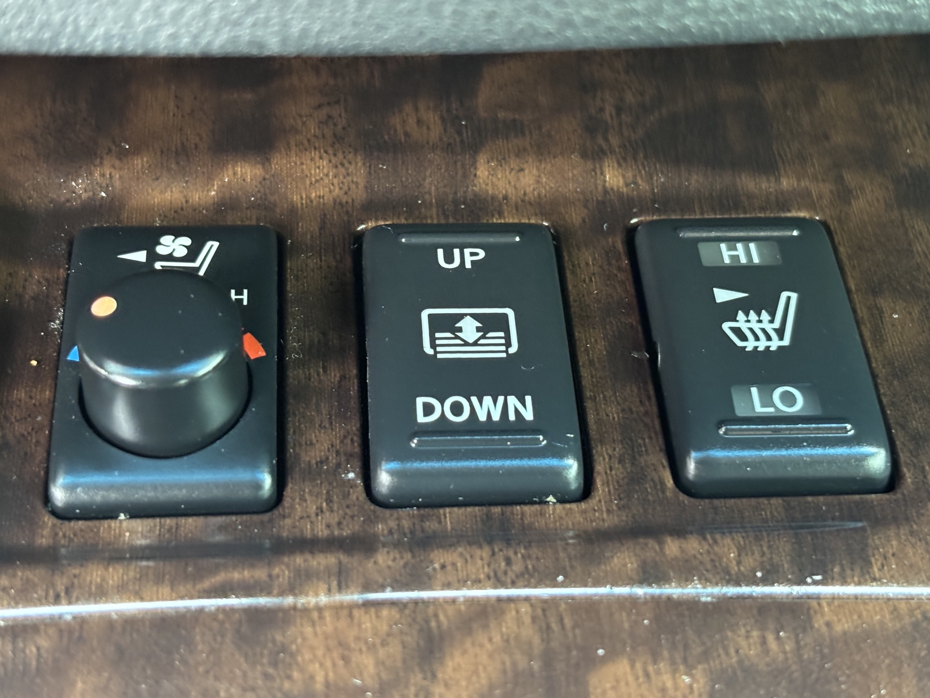 /rahmanmotors/2010-Nissan-Maxima-03829136504027142.jpg