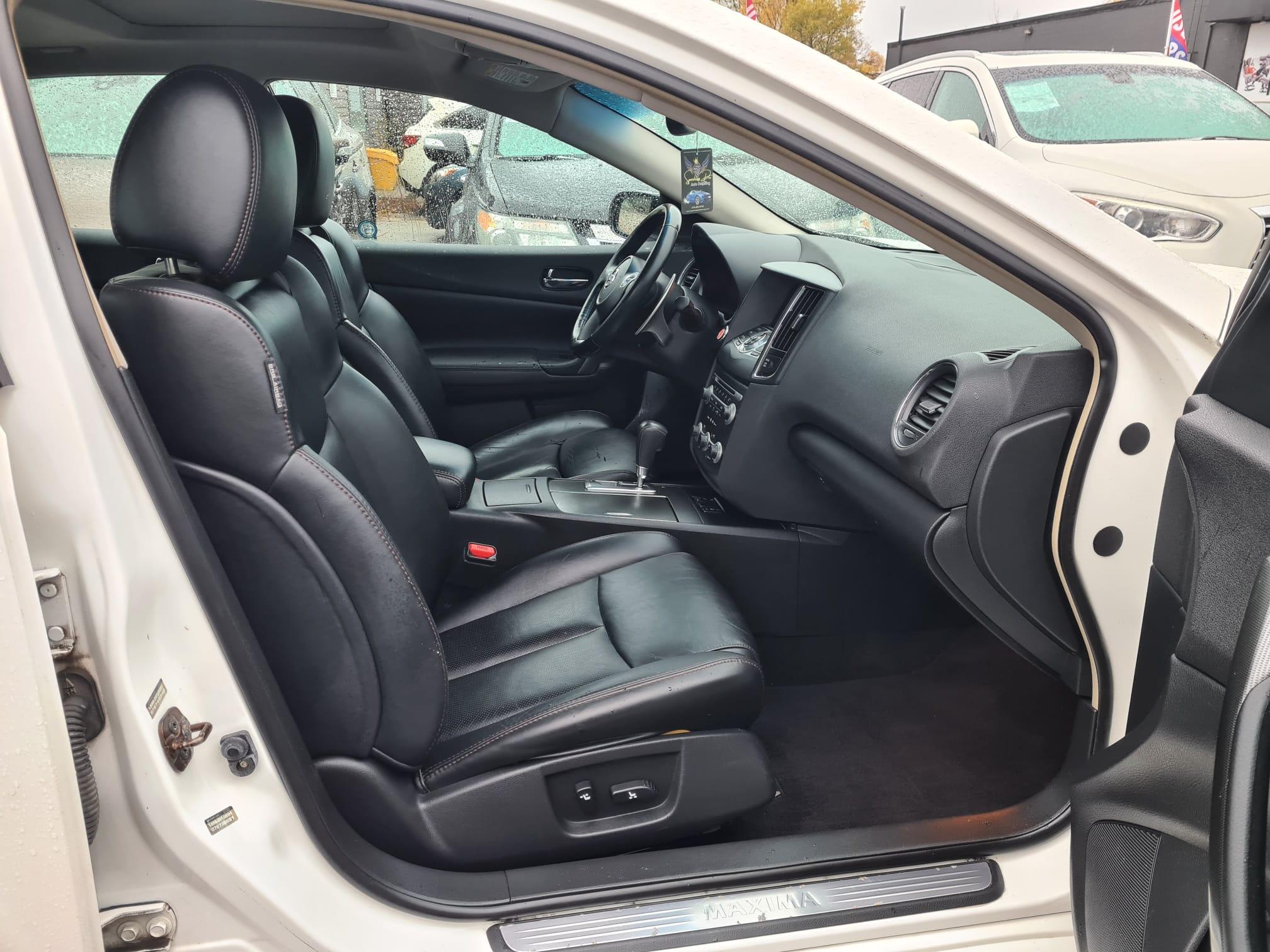 /rahmanmotors/2010-Nissan-Maxima-042500098287919785.jpg